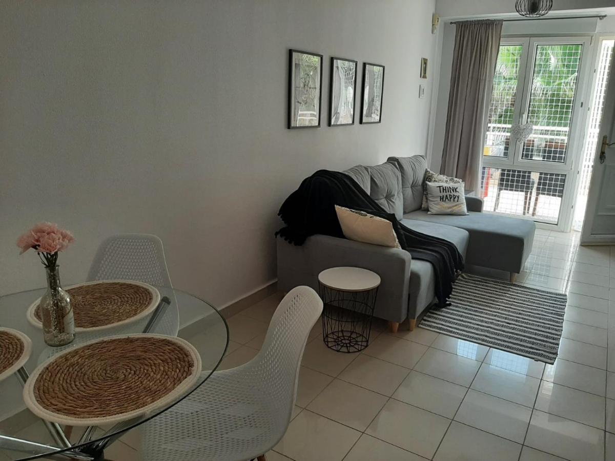Apartamento Ines, Dehesa De Campoamor,900M From The Sea , Swimming Pool & Tennis Court Eksteriør billede